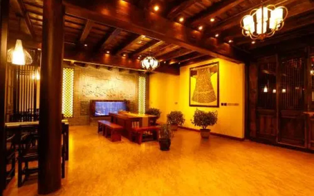 New Dragon Gate Guest House