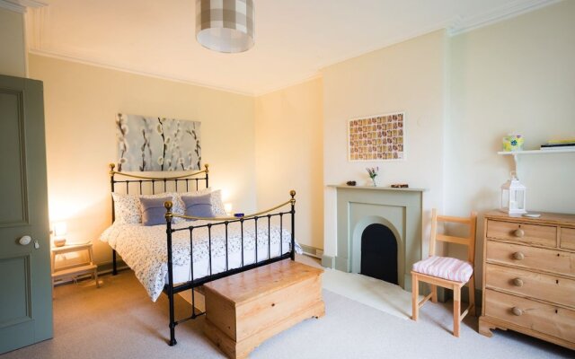 Crookham Eastfield Farmhouse