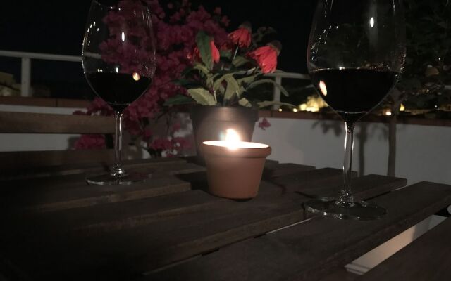 Holiday Rooms Portale Pirrera