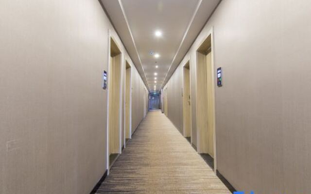 GreenTree Inn Shanxi Taiyuan Railway Station Business Hotel