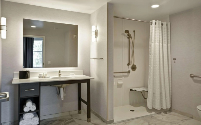 Homewood Suites by Hilton Raleigh Cary I-40