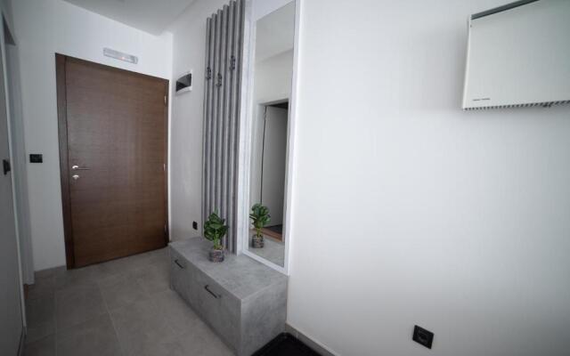 NLux 11 Apartment