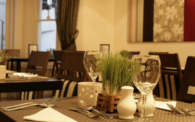 London Lodge Hotel