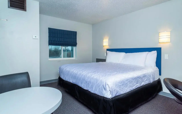Studio Z Ascend Hotel Collection