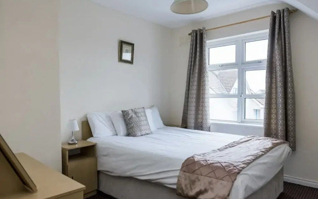 Marine View Three Bedroom Townhouse