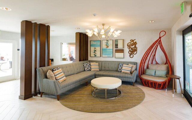 SeaCrest OceanFront Hotel