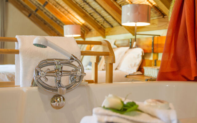 Aan de Oever Guesthouse