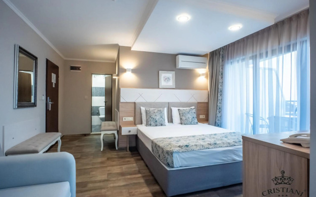 Hotel Cristiani
