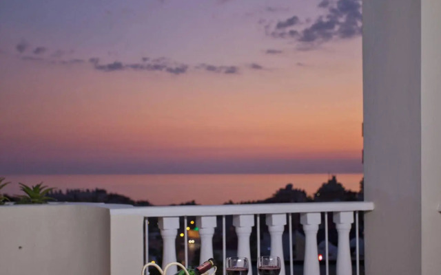 Club Paradiso Hotel