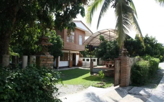 Sanpatong Farm Stay