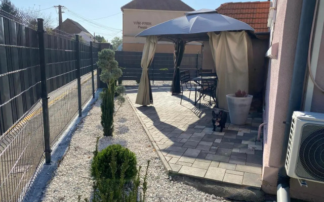 Varkerulet Apartman