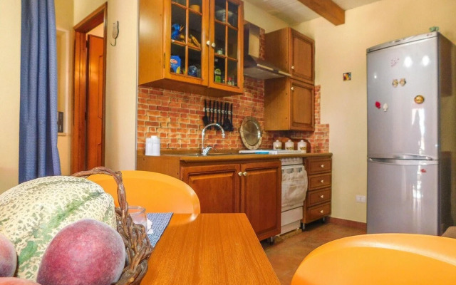 Nice Home in Avola With 1 Bedrooms and Wifi