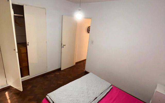 Hermoso departamento céntrico de dos ambientes.