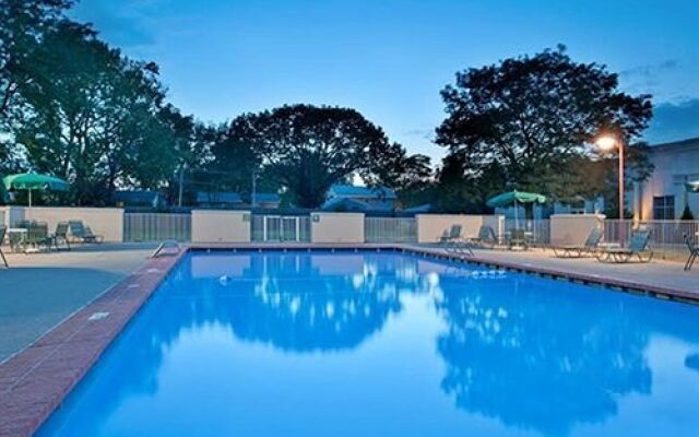 Holiday Inn Joliet - Conference Center