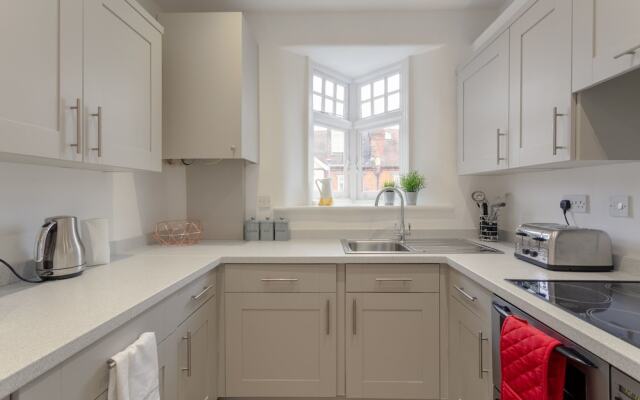 2 Bedroom Flat Next to Clapham Common