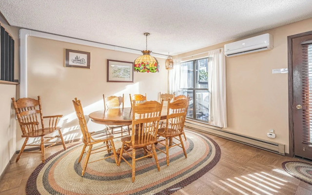 Four Hooppole South G6