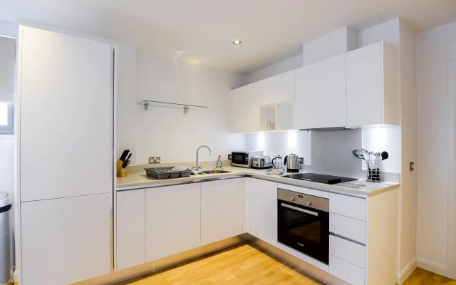 London Bridge – Tooley St by Viridian Apartments