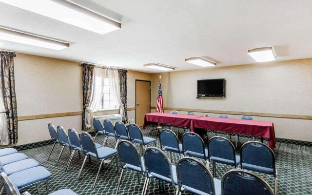 Comfort Inn & Suites Surprise Near Sun City West