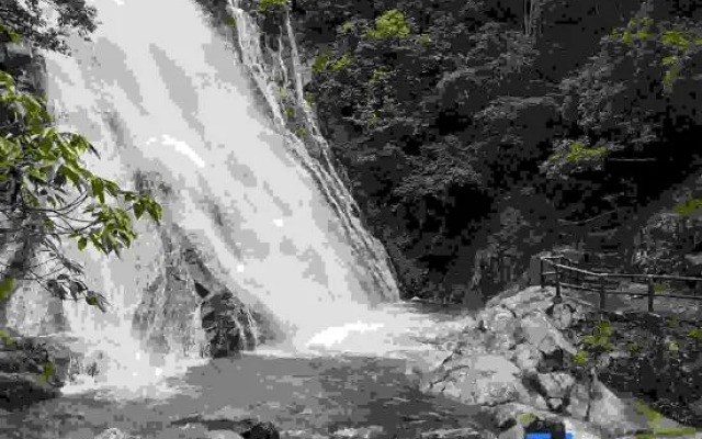 Yuquan Business Hotel