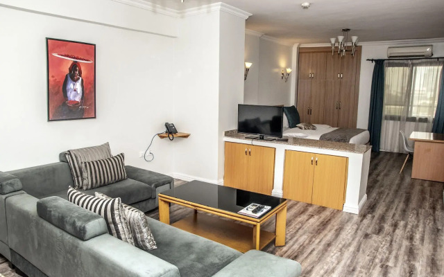 Maroko Bayshore Suites