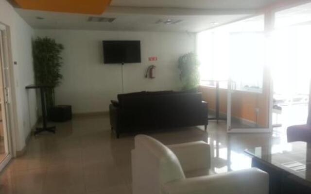 Confort Ejecutivo Suites del Valle