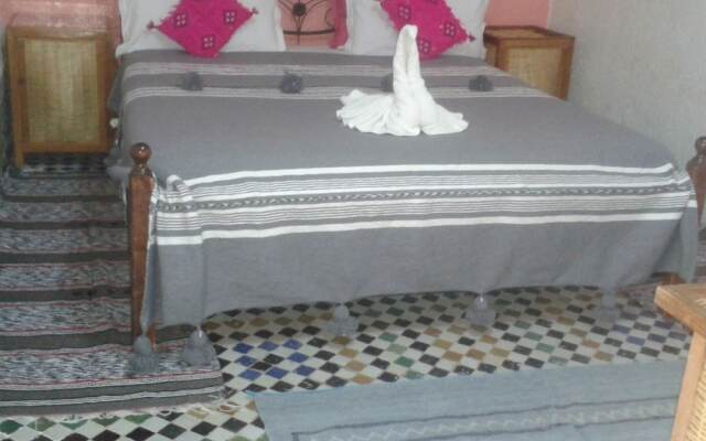 Riad Azrou