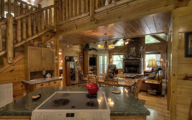 Living Waters 376 - Three Bedroom Cabin