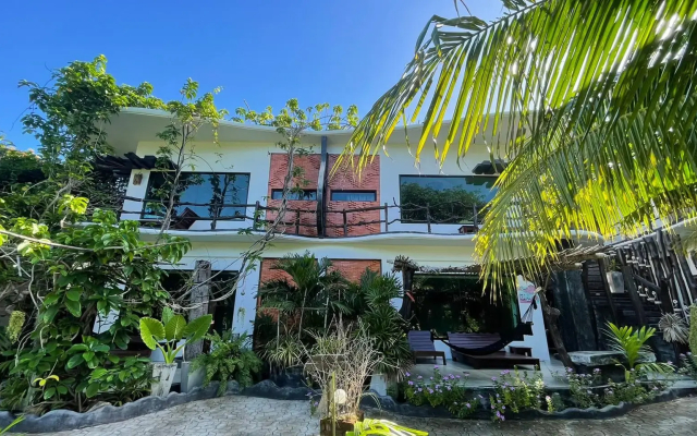 AC Resort