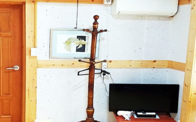 Gyeongju Yeokrakjae Hanok Guesthouse