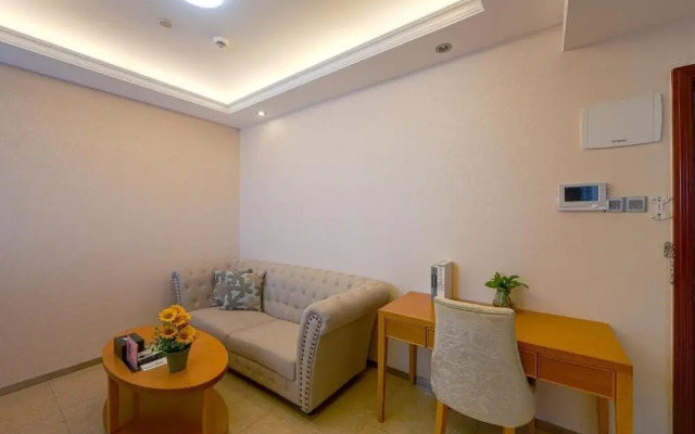 Royal River Apartment