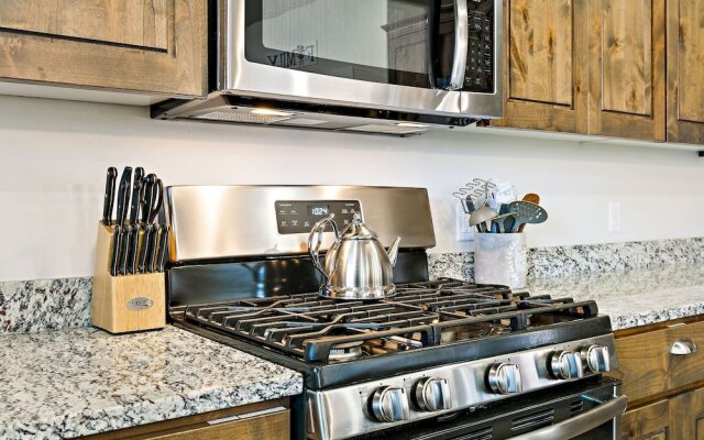 Blooming Cactus by RedAwning