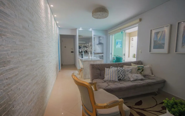 Apto pet Friendly c Churrasqueira a 100m da Praia