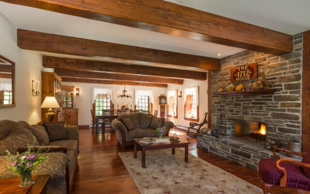 1712 House
