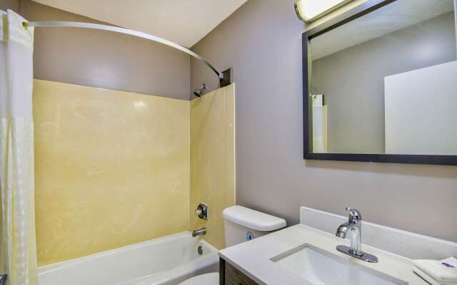 Motel 6 Jeffersonville, In - Louisville