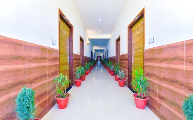 Fabhotel V Five