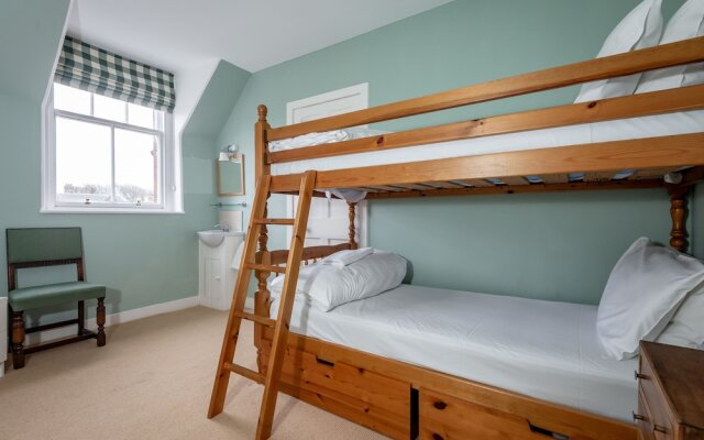 The Stables Loft, Close to Elie Beach