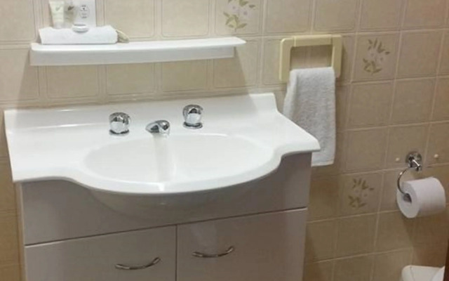 Avlon Gardens Motel - Ballina