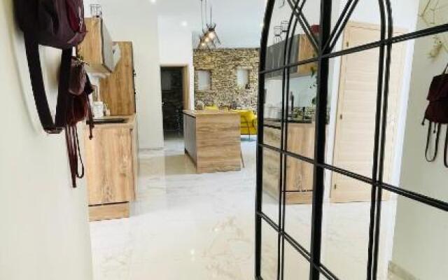 SAKINA Appartement en bord de sorgue