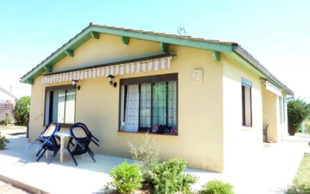 House With 2 Bedrooms in Eymet, With Enclosed Garden