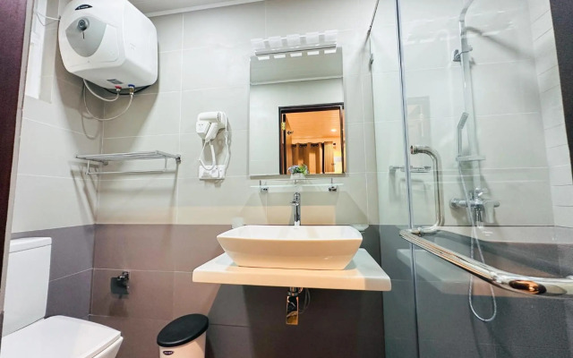 The Edge Luxury Apartment