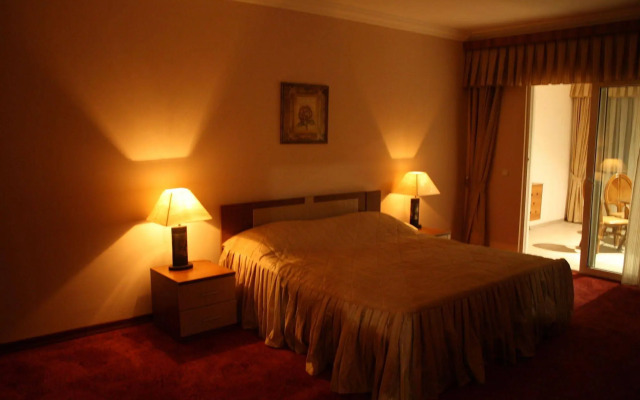 Qafqaz Sahil Resort Hotel