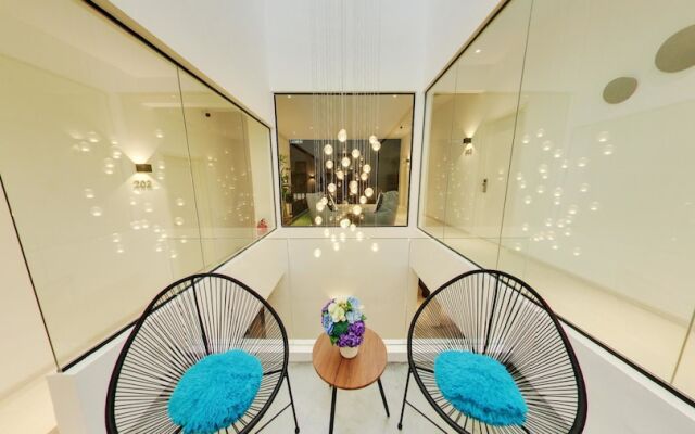 Modern Cave Boutique Stay - Hostel