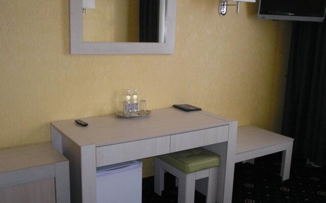 Отель Senator's Park