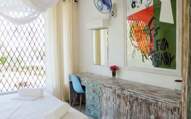 Baobab Beach House Bed & Breakfast