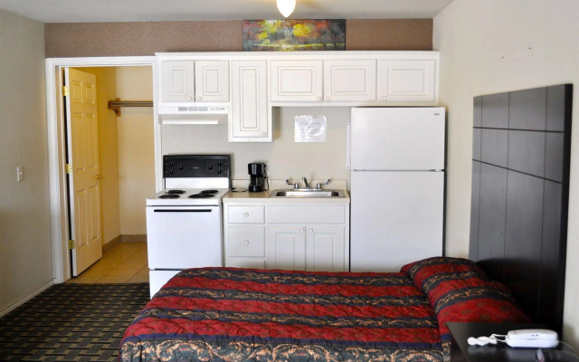 Andrews Motor Inn