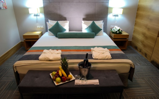 Yayoba Hotel