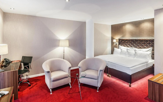 Pytloun City Boutique Self Check-in Hotel