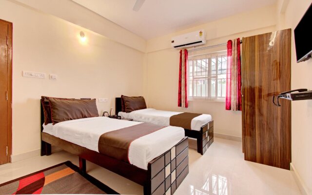 Sri Sai Guest House By OYO Rooms