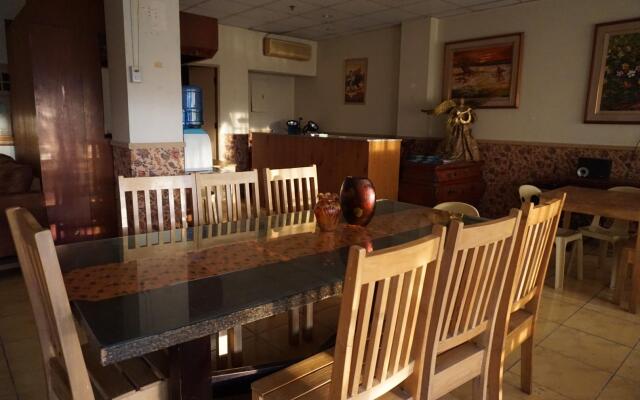 Lylie Hotel