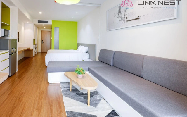 LinkNest Sea View Apartment